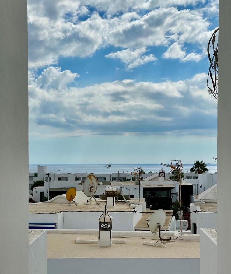 Cozy And Sunny Apartment Over The Rooftops ปูแอร์โตเดลคาร์เมน ภายนอก รูปภาพ