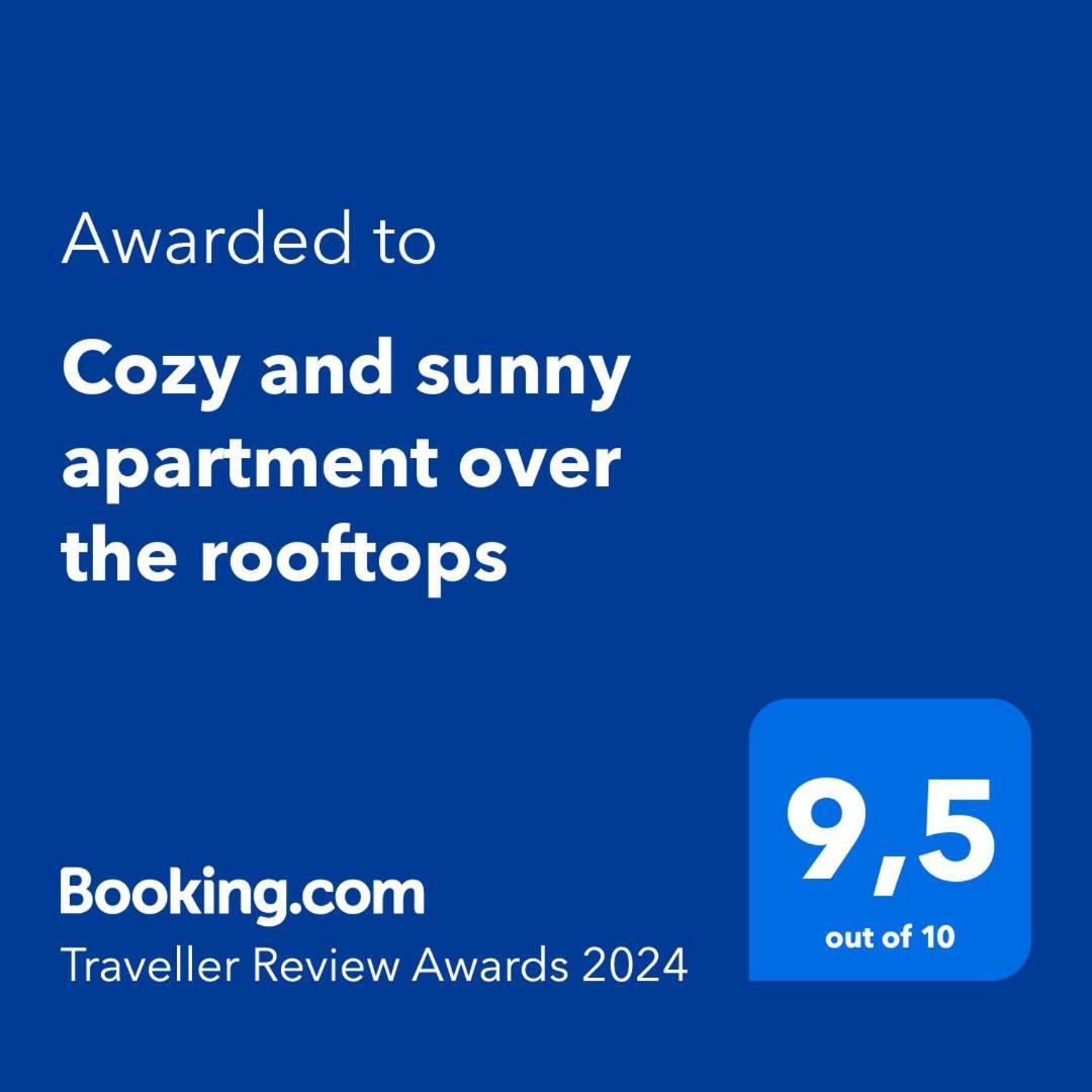 Cozy And Sunny Apartment Over The Rooftops ปูแอร์โตเดลคาร์เมน ภายนอก รูปภาพ